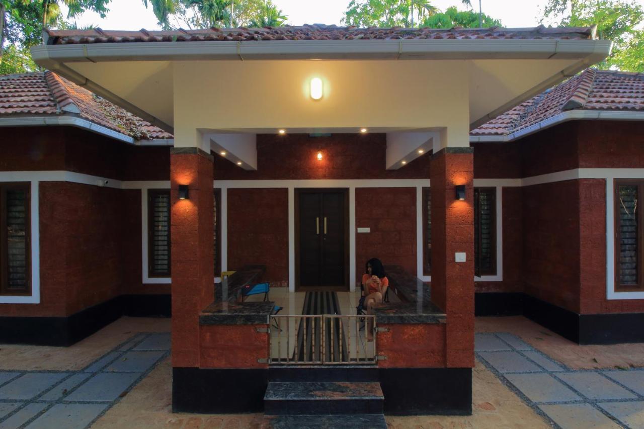 Tall Trees - Modern Forest Villa In Wayanad Sultan Bathery Eksteriør billede